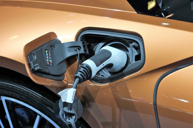 Algunas claves sobre el rendimiento y autonomía de un carro eléctrico.